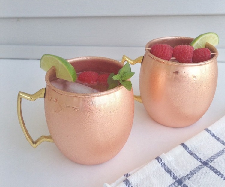 The Raspberry Moscow Mule: Taste the Summer All Year Round The Raspberry Moscow Mule: Taste the Summer All Year Round