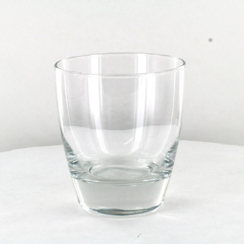 A Beautiful Custom Glass Tumbler Set for Home or Business Use A Beautiful Custom Glass Tumbler Set for Home or Business Use