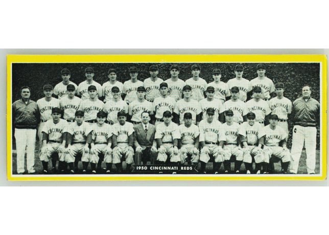 1951 Topps Team card Cincinnati Reds - Dated 1950