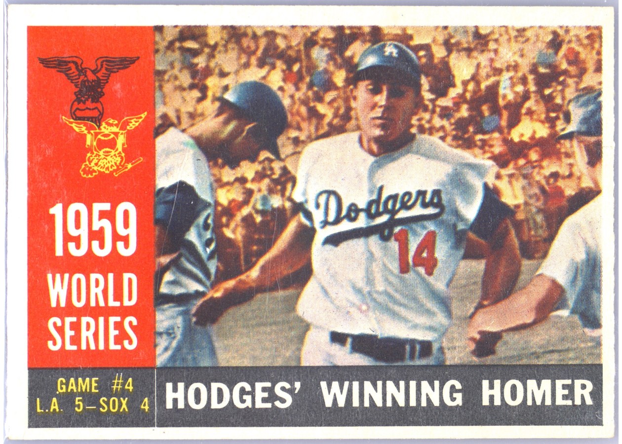 1960 Topps #388 1959 World Series Game #4 - Hodges' Winning Homer, Los Angeles Dodgers