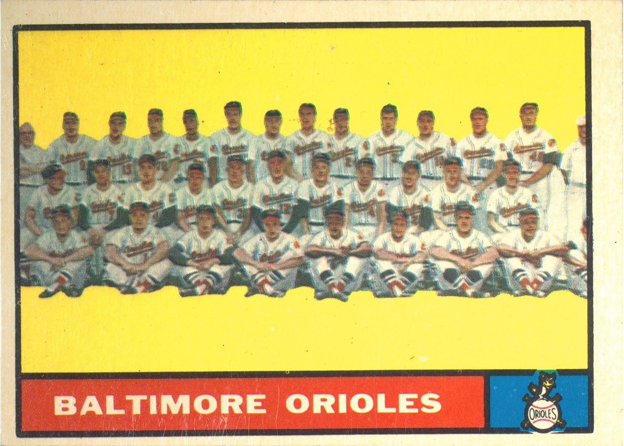 1961 Topps #159 Baltimore Orioles Team