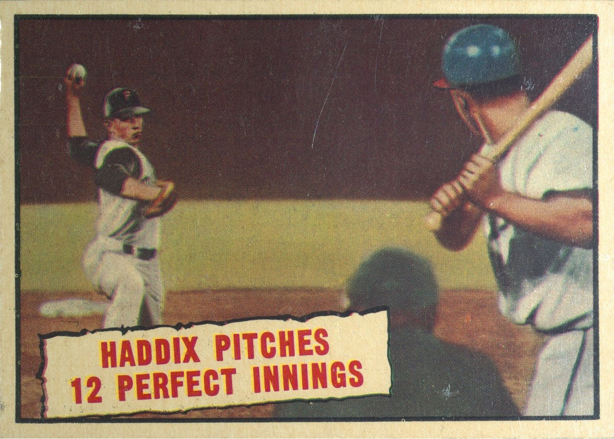 1961 Topps #410 Haddix Pitches 12 Perfect Innings