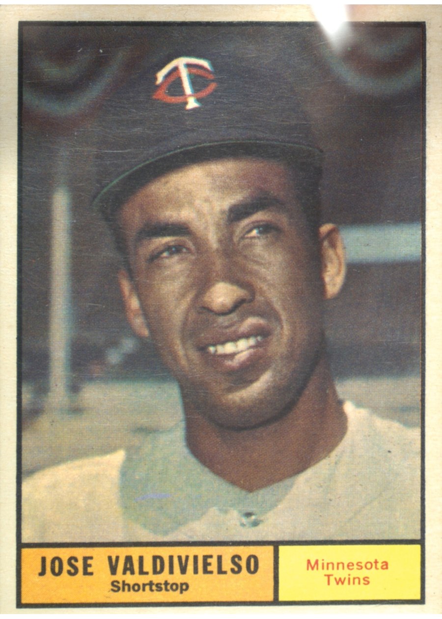 1961 Topps #557 Jose Valdivielso, Minnesota Twins