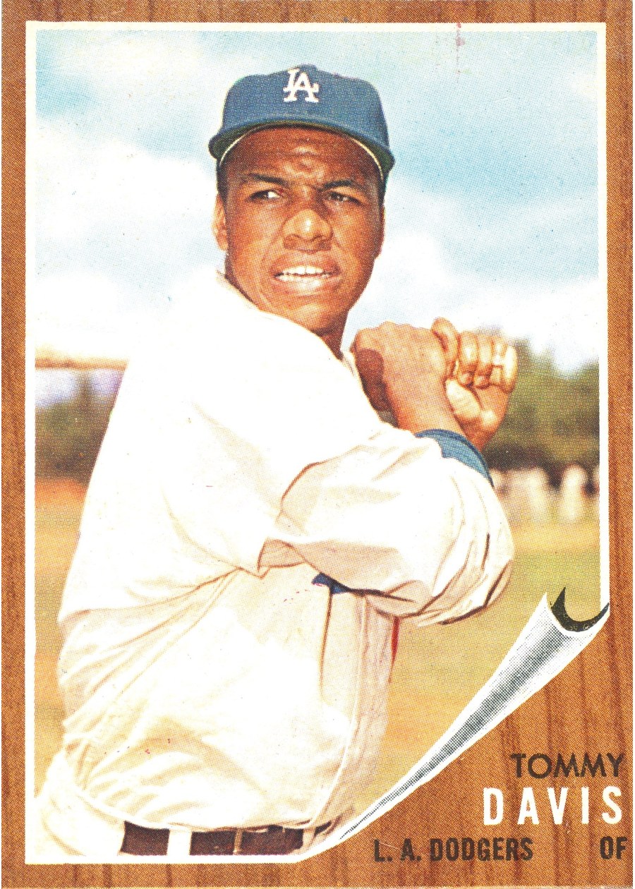 1962 Topps #358 Tommy Davis, Los Angeles Dodgers