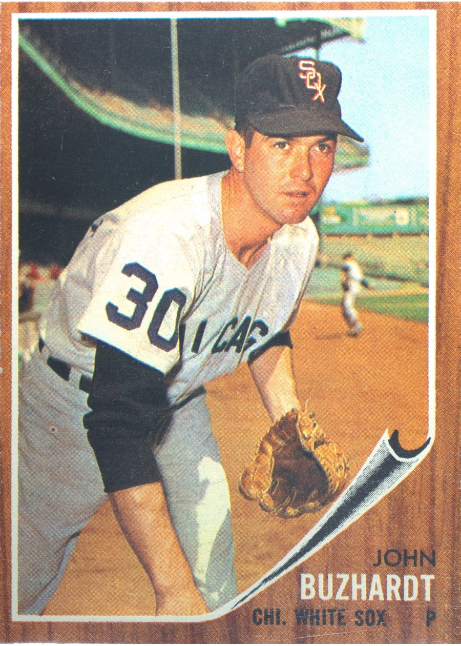 1962 Topps #555 John Buzhardt, Chicago White Sox