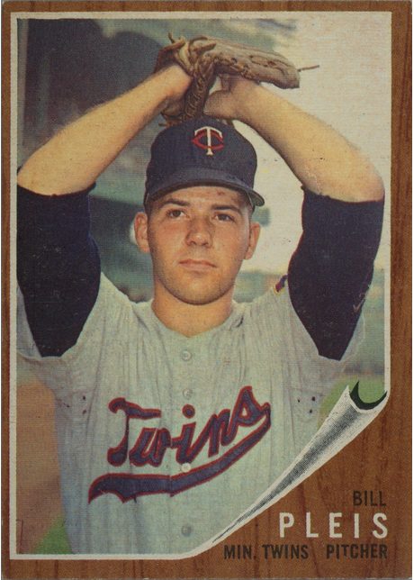 1962 Topps #124 Bill Pleis - 124a - No Green Tint