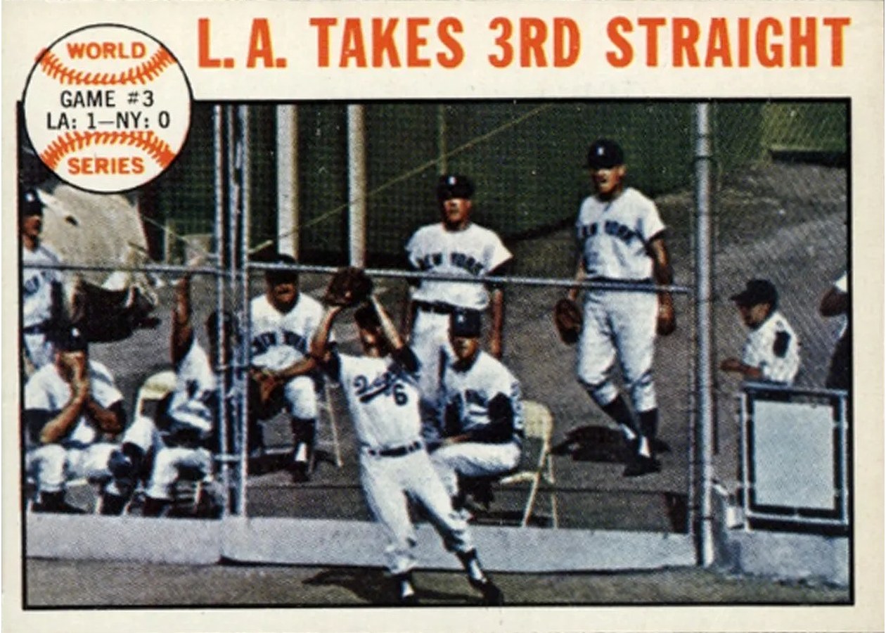 1964 Topps #138 World Series Game #3 - L.A. Takes 3rd Straight, Los Angeles Dodgers