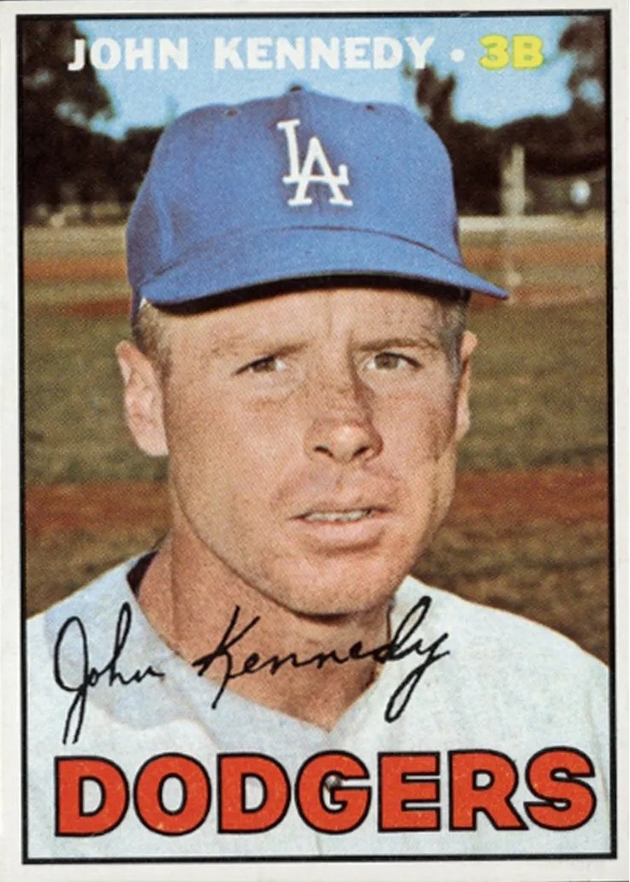 1967 Topps #111 John Kennedy, Los Angeles Dodgers