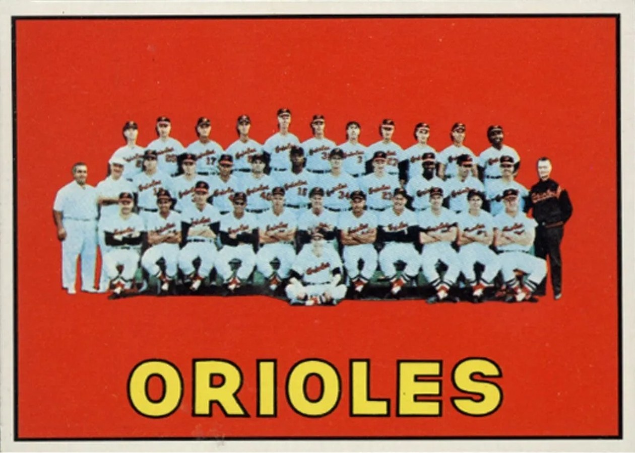 1967 Topps #302 Baltimore Orioles