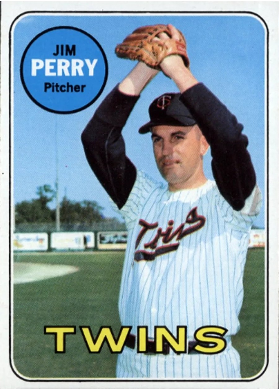 1969 Topps #146 Jim Perry, Minnesota Twins