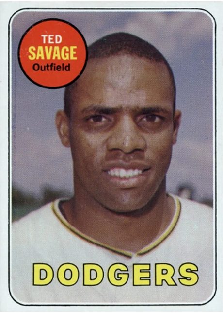 1969 Topps #471 Ted Savage - 471a - Last Name In Yellow