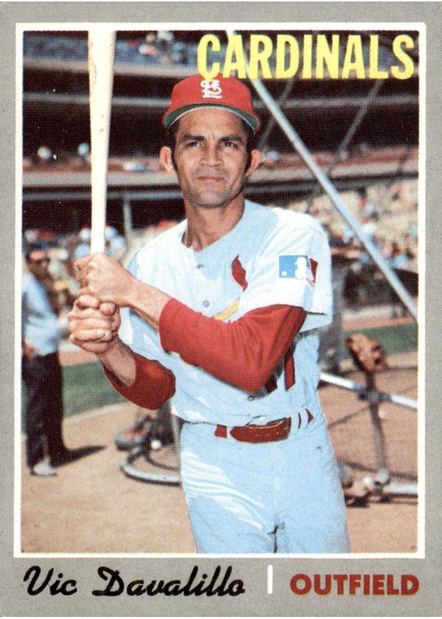 1970 Topps #256 Vic Davalillo, St. Louis Cardinals