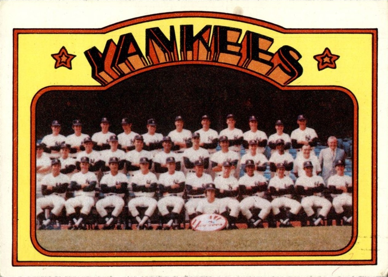 1972 Topps #237 New York Yankees
