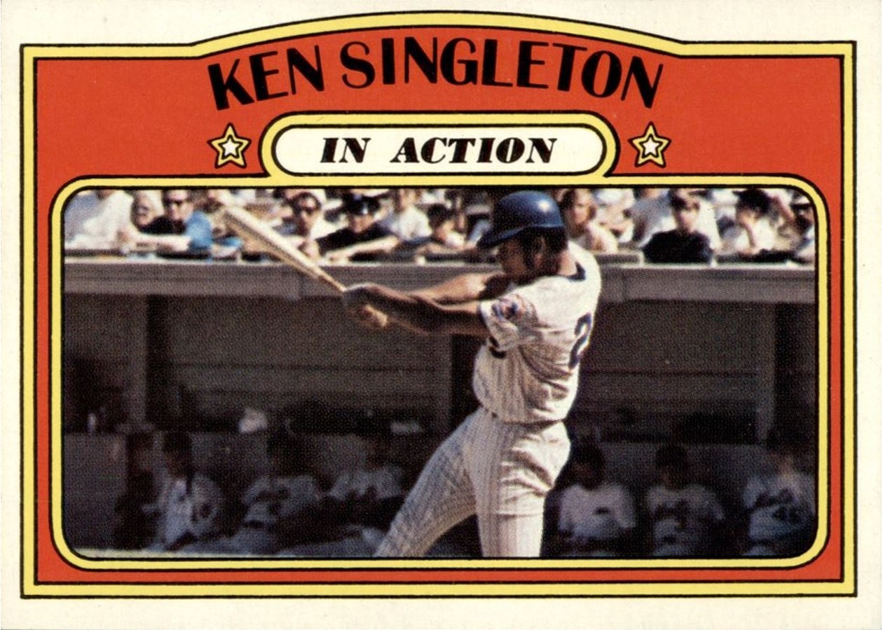 1972 Topps #426 Ken Singleton In Action, New York Mets
