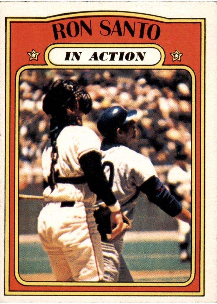 1972 Topps #556 Ron Santo In Action, Chicago Cubs