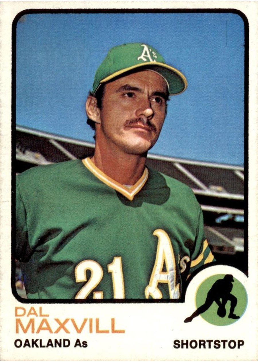 1973 Topps #483 Dal Maxvill, Oakland Athletics