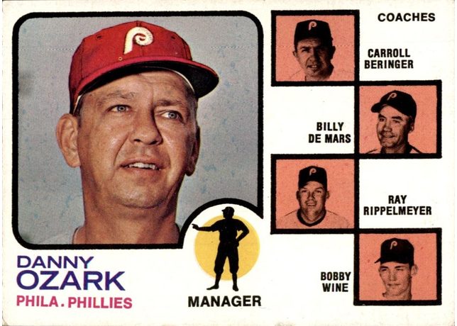 1973 Topps #486 Phillies Field Leaders - 486a - No Gap In Border