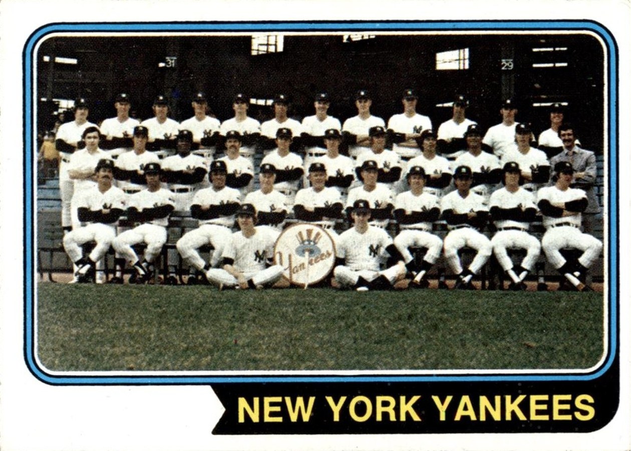 1974 Topps #363 New York Yankees