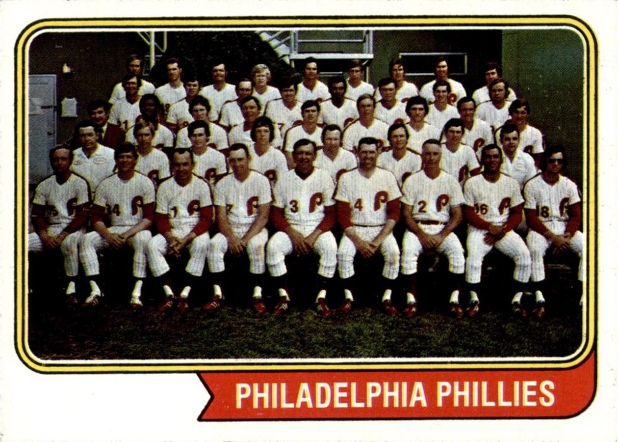 1974 Topps #383 Philadelphia Phillies