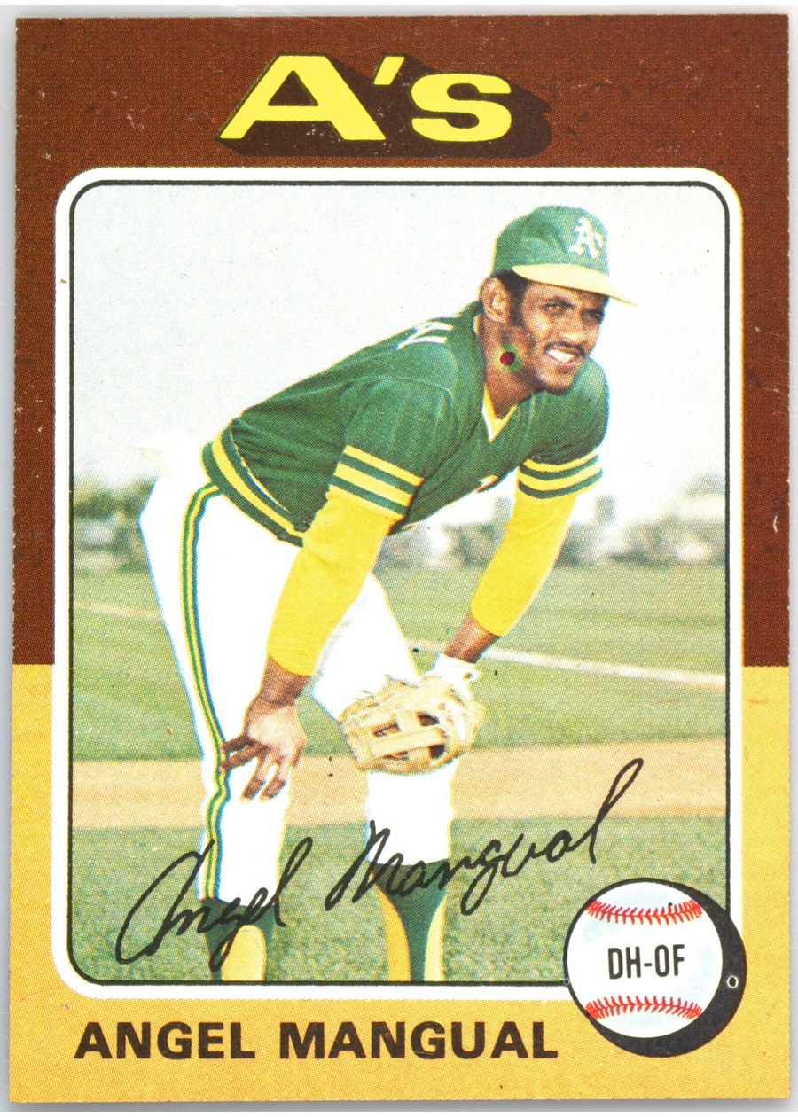 1975 Topps #452 Angel Mangual, Oakland Athletics