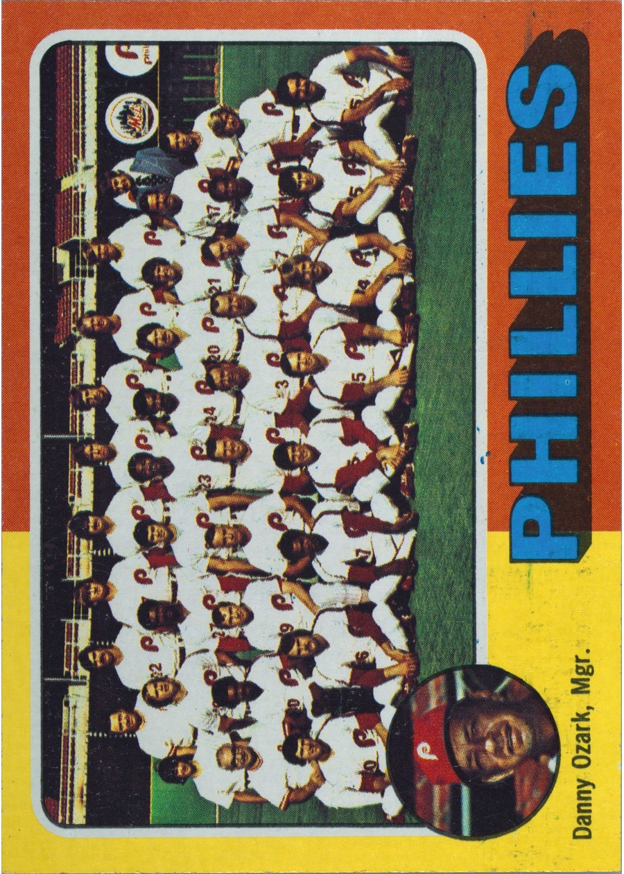 1975 Topps #46 Philadelphia Phillies