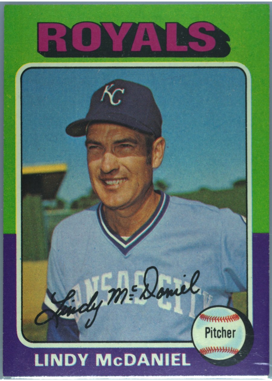 1975 Topps #652 Lindy McDaniel, Kansas City Royals