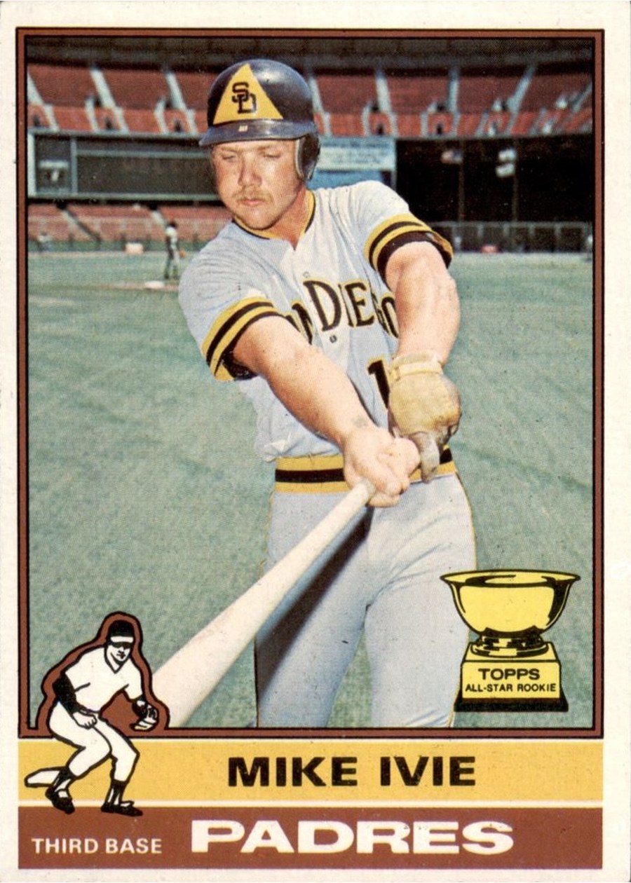 1976 Topps #134 Mike Ivie, San Diego Padres