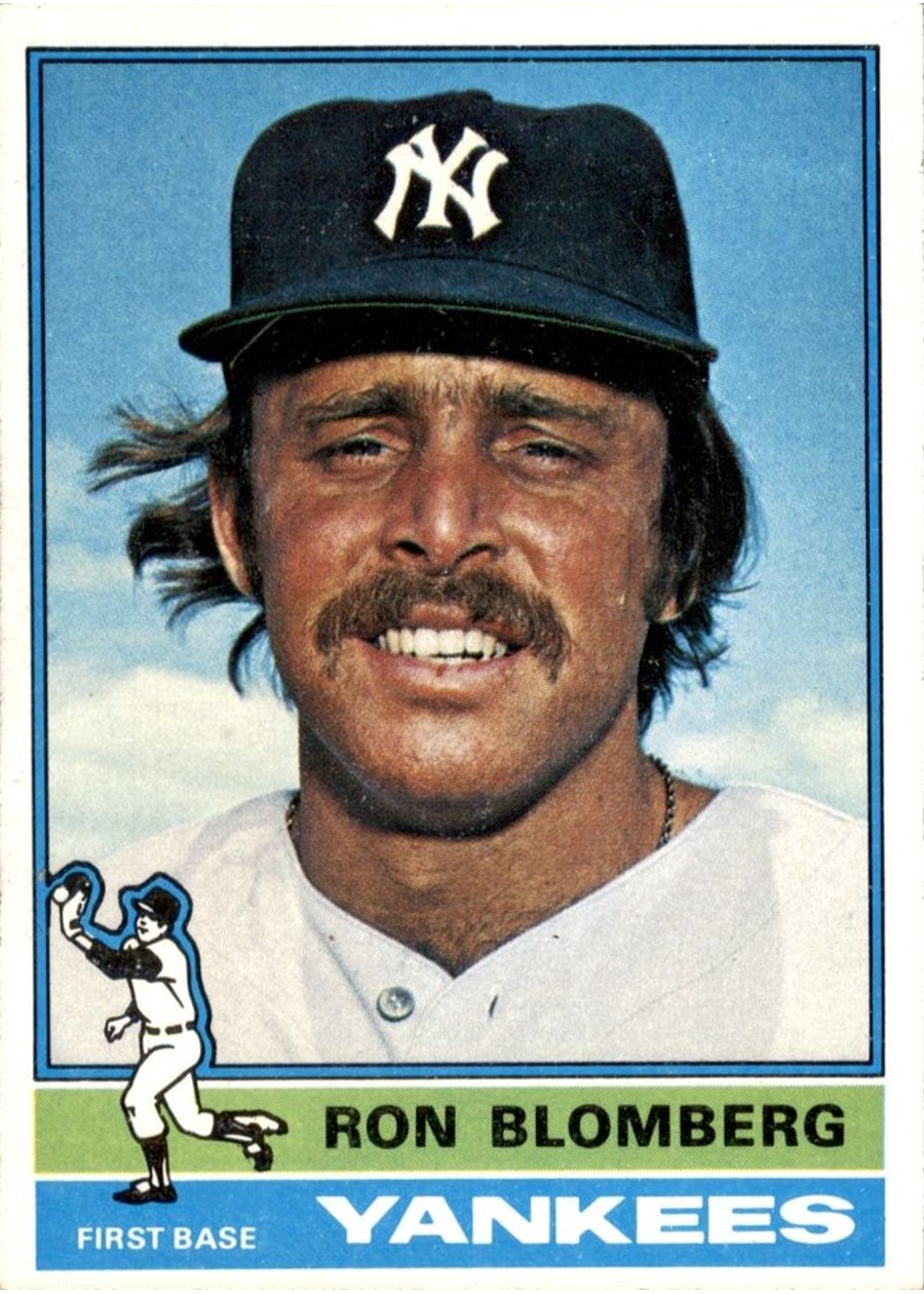 1976 Topps #354 Ron Blomberg, New York Yankees