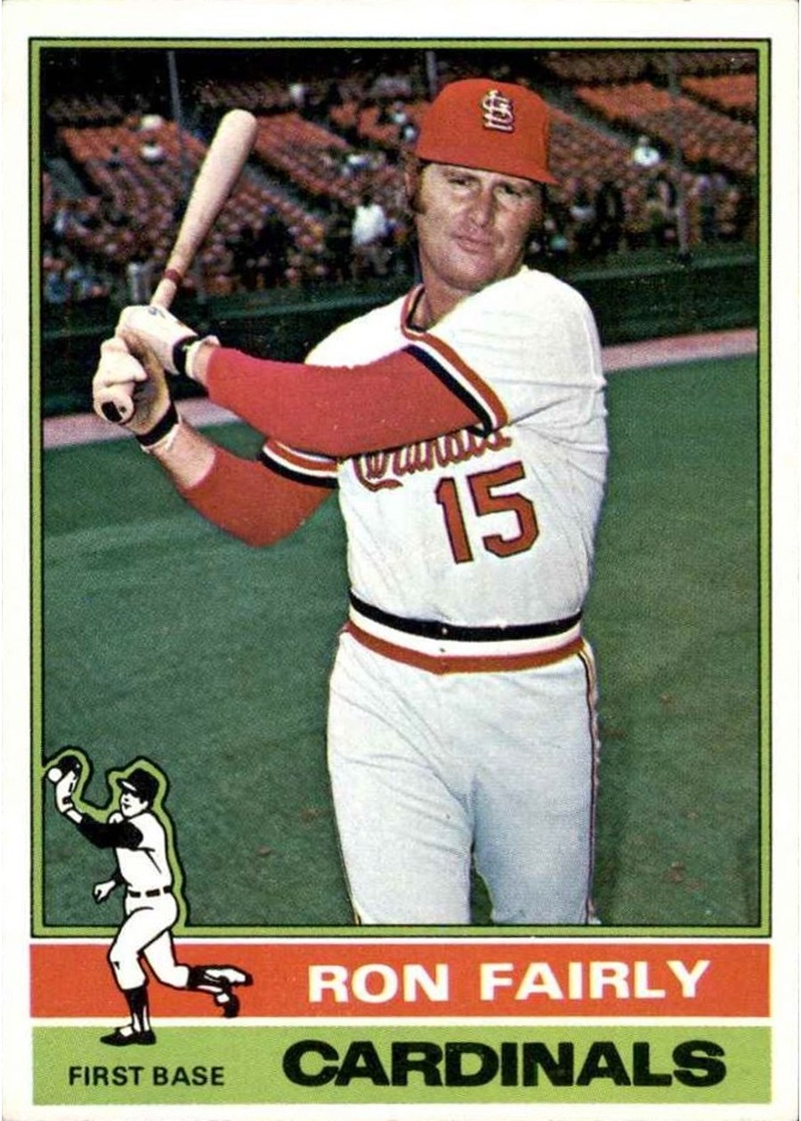 1976 Topps #375 Ron Fairly, St. Louis Cardinals