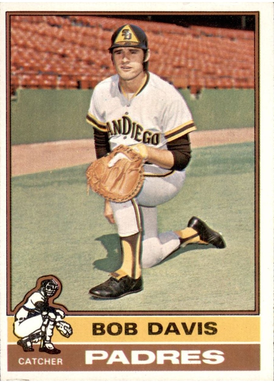 1976 Topps #472 Bob Davis, San Diego Padres