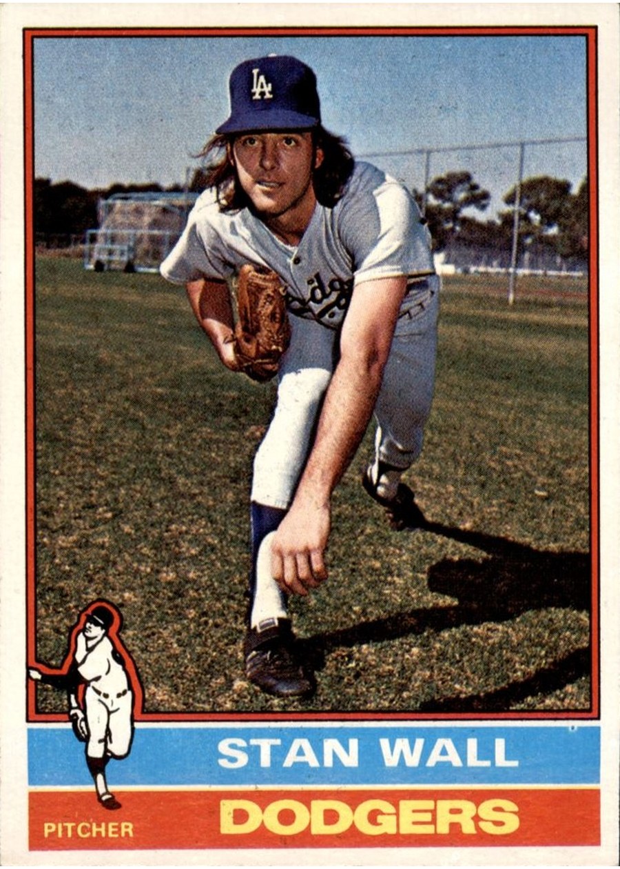 1976 Topps #584 Stan Wall, Los Angeles Dodgers