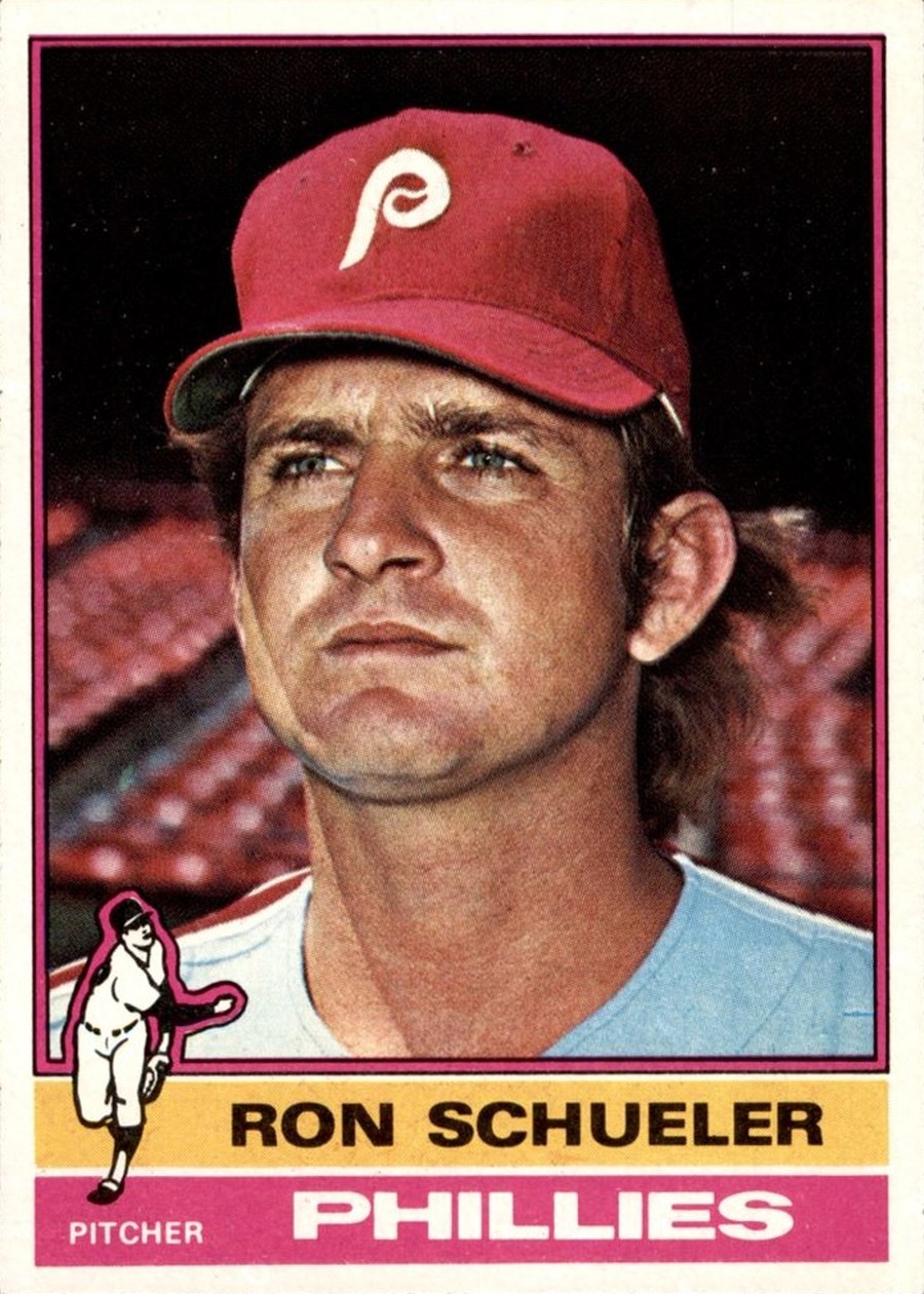 1976 Topps #586 Ron Schueler, Philadelphia Phillies