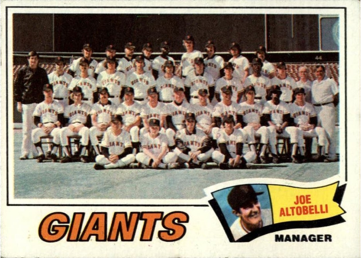 1977 Topps #211 San Francisco Giants Team