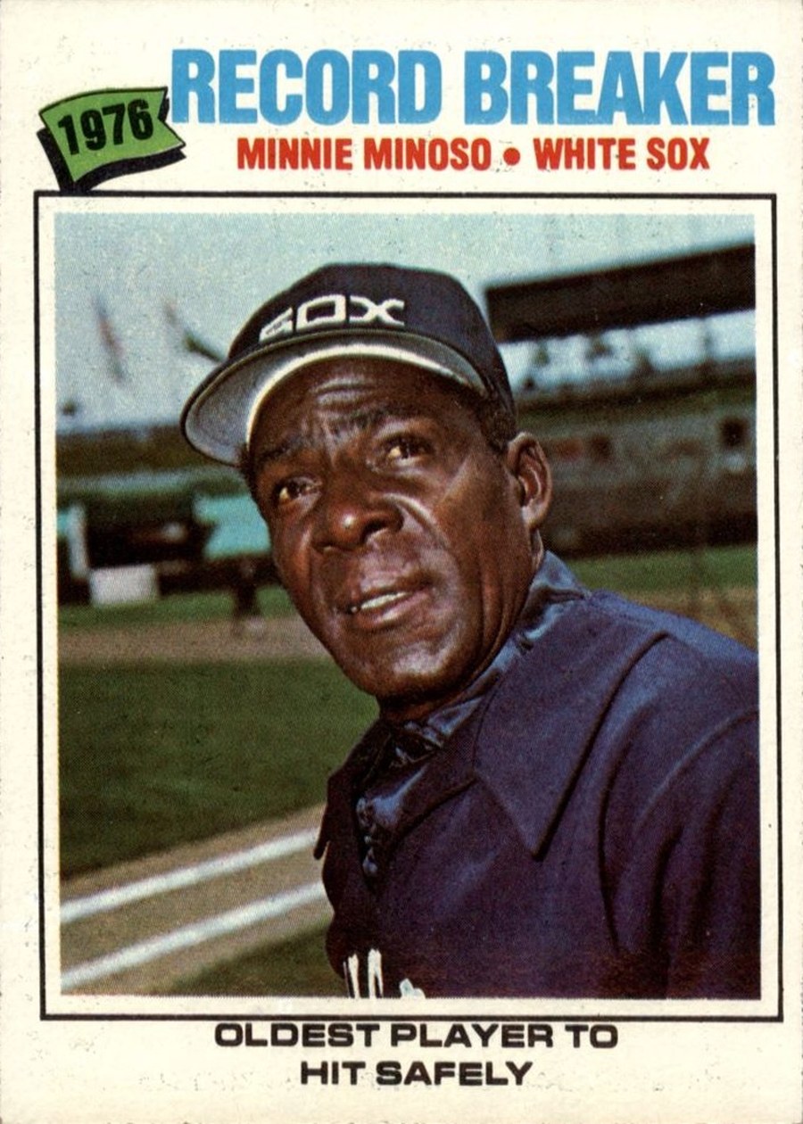 1977 Topps #232 Minnie Minoso, Chicago White Sox