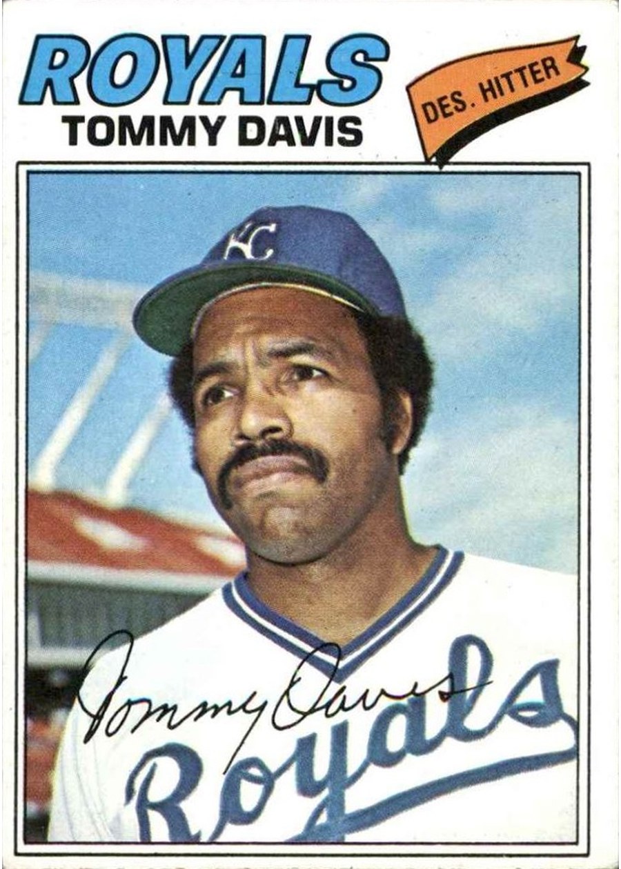 1977 Topps #362 Tommy Davis, Kansas City Royals
