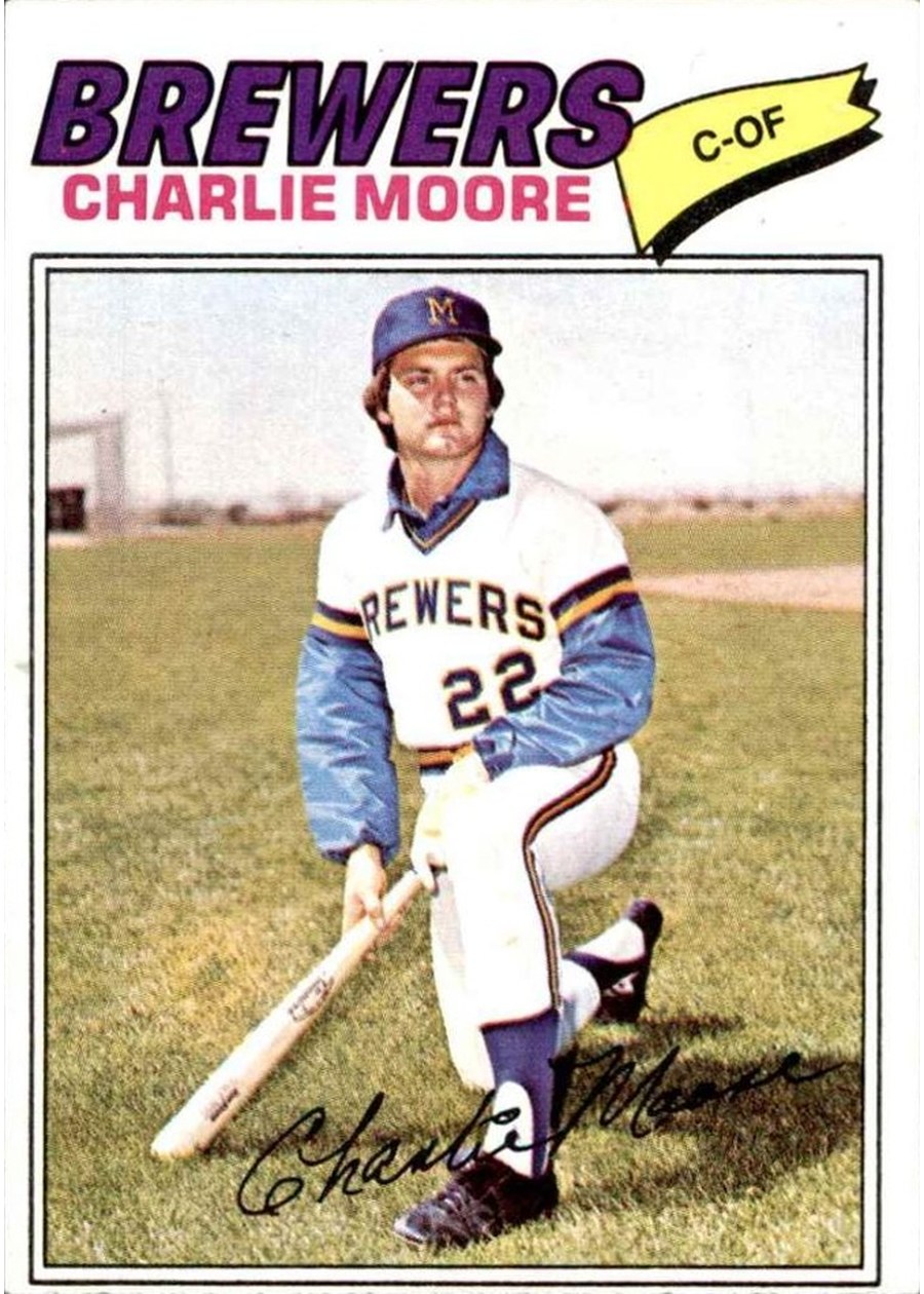 1977 Topps #382 Charlie Moore, Milwaukee Brewers