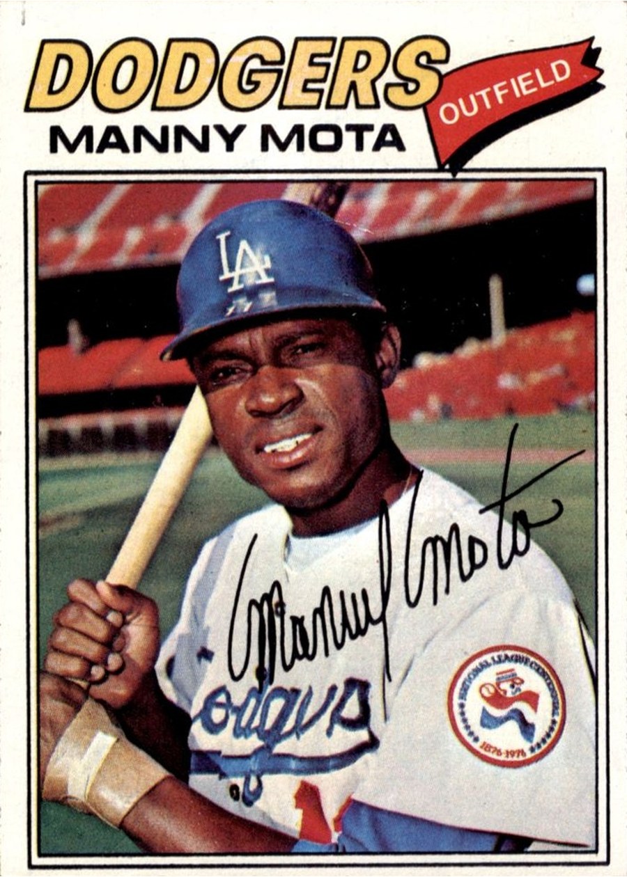 1977 Topps #386 Manny Mota, Los Angeles Dodgers
