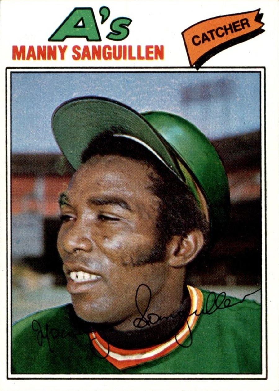 1977 Topps #61 Manny Sanguillen, Oakland Athletics