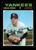 1971 Topps Steve Kline #51 New York Yankees RC Low Grade - Creases - Front