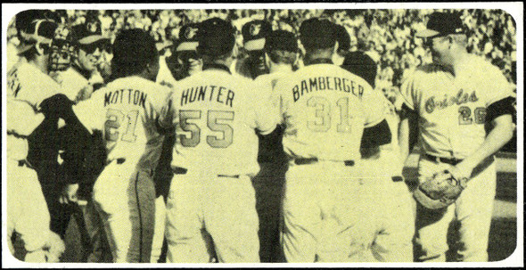 1971 Topps 1970 AL Playoff Summary #198 Orioles Celebrate Good front of card