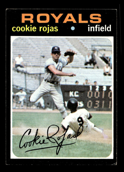 1971 Topps Cookie Rojas #118 Kansas City Royals Low Grade - Creases — Example B - Front