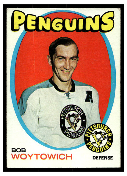 1971 1971-72 Topps Hockey Bob Woytowich #28 Low Grade front of card