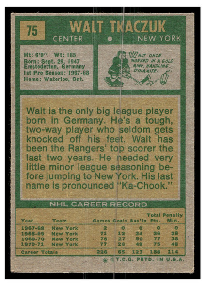 1971 Topps Hockey Walt Tkaczuk #75 Low Grade - Creases back of card