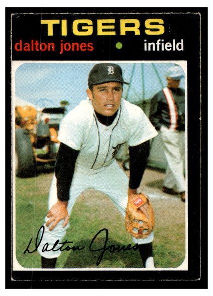 1971 O-Pee-Chee Dalton Jones #367 Low Grade front of card