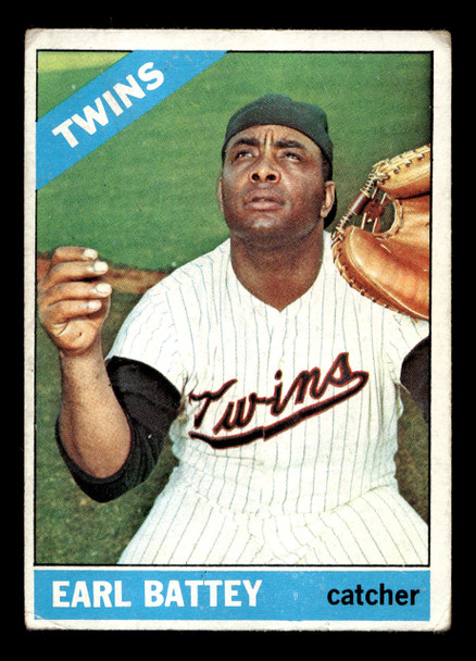 1966 Topps Earl Battey #240 Minnesota Twins VG front of card