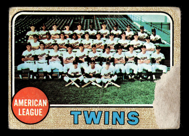 1968 Topps Minnesota Twins #137 Team Card Poor front of card