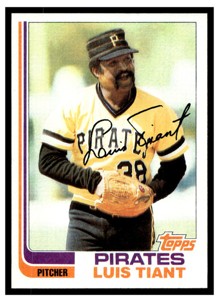 1982 Topps Luis Tiant #160 Low Grade front of card