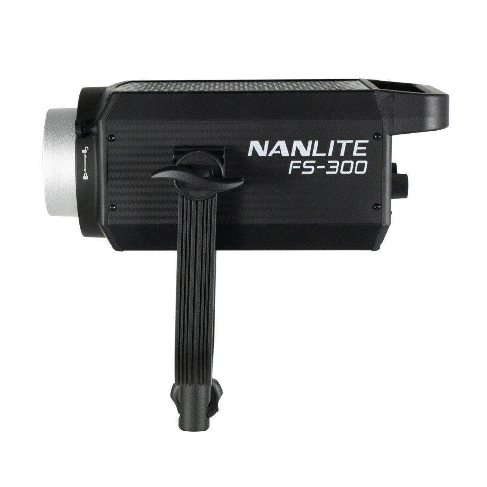 Monolight Nanlite FS-300 AC LED