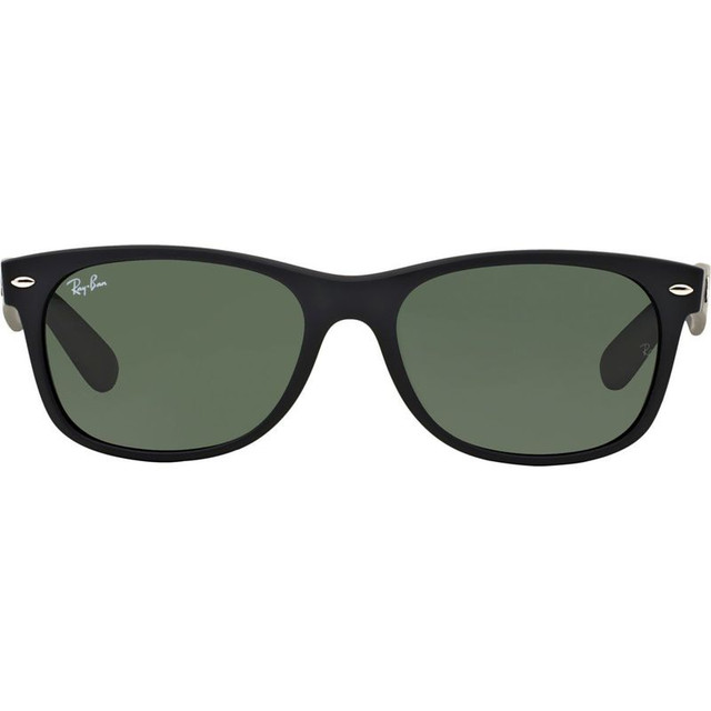 New Wayfarer Classic RB2132 - Black Rubber/Green Glass Lenses 55 Eye Size