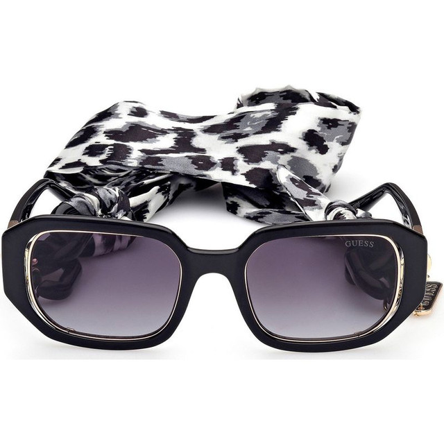 Guess 7817 - Shiny Black/Smoke Gradient Lenses